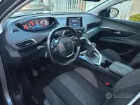 Usata Peugeot 3008 120 CV (88 kW) 2017 Grigio SUV
