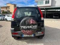 Usata Daihatsu Terios 86 CV (63 kW) 2005 Nero SUV