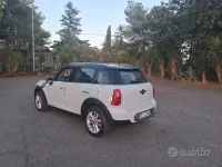 Usata Mini Countryman 111 CV (81 kW) 2011 Bianco SUV