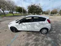 Usata Ford Fiesta Titanium 95 CV (69 kW) 2015 Bianco Utilitaria