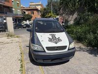 Usata Opel Zafira 125 CV (91 kW) 2002 Blu Monovolume