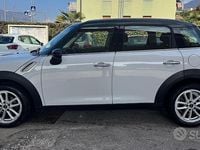 Usata Mini Park Lane Countryman 112 CV (82 kW) 2016 Bianco SUV