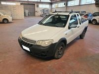 Usata Fiat Strada 84 CV (61 kW) 2009 Bianco Pick-up