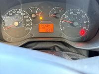 Usata Fiat Grande Punto 77 CV (56 kW) 2006 Bianco Utilitaria
