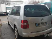 Usata VW Touran 101 CV (74 kW) 2004 Grigio Monovolume