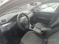 Usata VW Passat 105 CV (77 kW) 2011 Berlina
