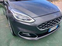 Usata Ford Fiesta Vignale 86 CV (63 kW) 2018 Grigio Utilitaria