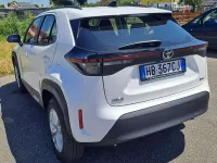 Usata Toyota Yaris Cross Active 92 CV (67 kW) 2025 Bianco SUV