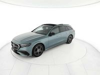 Usata Mercedes E300 AMG Line Premium Plus 313 CV (230 kW) 2024 Verde silver Station wagon