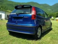 Usata Fiat Punto 133 CV (97 kW) 1994 Blu/azzurro Berlina
