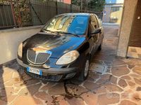 Usata Lancia Ypsilon 60 CV (44 kW) 2005 Nero Utilitaria