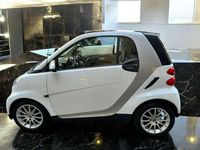 Usata Smart ForTwo Coupé Passion 54 CV (39 kW) 2011 Bianco Utilitaria