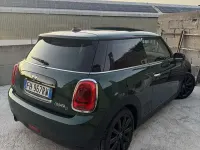 Usata Mini Cooper D Business 116 CV (85 kW) 2017 Nero Utilitaria