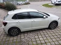 Usata VW Polo Life 80 CV (58 kW) 2023 Ascon grey Utilitaria