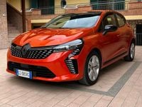 Usata Renault Clio V Evolution 66 CV (48 kW) 2024 Arancione Berlina