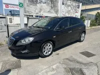 Begagnad Lancia Delta 120 HK (88 kW) 2013 Svart Halvkombi