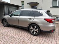 Usata Subaru Outback Premium 175 CV (128 kW) 2018 Grigio Station wagon