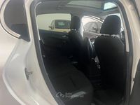 Usata Peugeot 208 Active 82 CV (60 kW) 2012 Bianco Utilitaria
