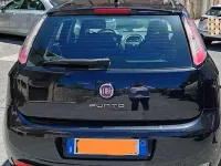 Usata Fiat Punto Lounge 75 CV (55 kW) 2013 Nero Utilitaria