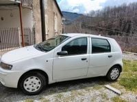 Usata Fiat Punto 60 CV (44 kW) 2001 Bianco Utilitaria
