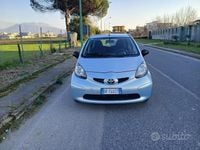 Usata Toyota Aygo 67 CV (49 kW) 2007 Blu Utilitaria