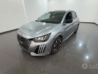 Usata Peugeot 208 Allure 101 CV (74 kW) 2024 Gray Utilitaria