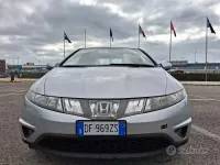 Usata Honda Civic 140 CV (102 kW) 2007 Grigio Berlina