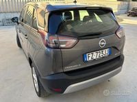 Usata Opel Crossland X Innovation 102 CV (75 kW) 2019 Grigio SUV