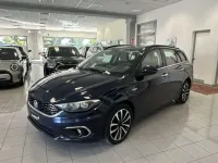 Usata Fiat Tipo Business 120 CV (88 kW) 2017 Blu/azzurro Station wagon
