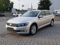 Usata VW Passat Trendline 110 CV (80 kW) 2018 Argento Station wagon