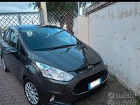 Begagnad Ford B-MAX 75 HK (55 kW) 2015 Brun Minibuss