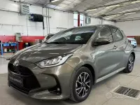 Usata Toyota Yaris Hybrid Trend 115 CV (84 kW) 2020 Marrone Berlina