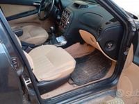 Usata Alfa Romeo Crosswagon 150 CV (110 kW) 2004 Grigio Station wagon