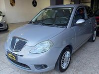 Usata Lancia Ypsilon 75 CV (55 kW) 2008 Marrone Utilitaria
