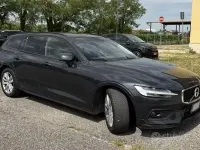 Usata Volvo V60 Business Edition 150 CV (110 kW) 2020 Grigio Station wagon
