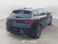Käytetty Seat Leon FR 150 HP (110 kW) 2022 Sininen Sedan