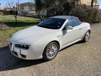 Usata Alfa Romeo Spider 209 CV (153 kW) 2009 Bianco Cabrio