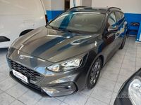 Usata Ford Focus ST 120 CV (88 kW) 2018 Grigio Station wagon