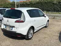 Usata Renault Scénic III XMOD 110 CV (80 kW) 2013 Bianco Monovolume