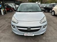 Usata Opel Adam 101 CV (74 kW) 2015 Grigio Utilitaria