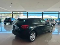 Usata Mercedes A180 Executive 109 CV (80 kW) 2017 Nero Utilitaria