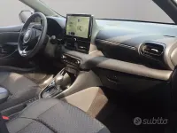 Usata Toyota Yaris Lounge 131 CV (96 kW) 2026 Grigio Utilitaria