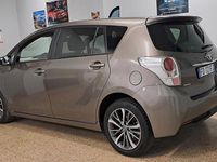 Usata Toyota Verso Style 111 CV (81 kW) 2016 Grigio Monovolume