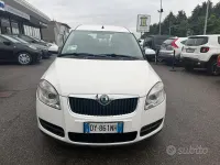 Usata Skoda Roomster Comfort 86 CV (63 kW) 2009 Bianco Monovolume