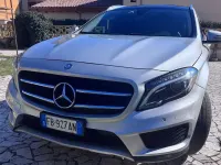Usata Mercedes GLA220 177 CV (130 kW) 2015 Argento SUV