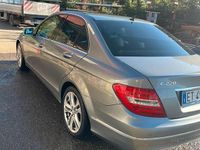 Usata Mercedes C220 170 CV (125 kW) 2014 Grigio Berlina