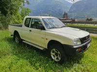 Usata Mitsubishi L200 101 CV (74 kW) 1998 Bianco Pick-up