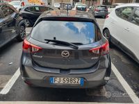 Usata Mazda 2 Evolve 105 CV (77 kW) 2017 Grigio Utilitaria