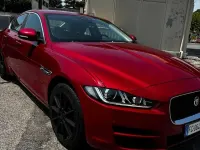 Usata Jaguar XE 180 CV (132 kW) 2016 Rosso Berlina