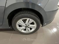 Usata VW Golf VIII Life 116 CV (85 kW) 2025 Gray Berlina